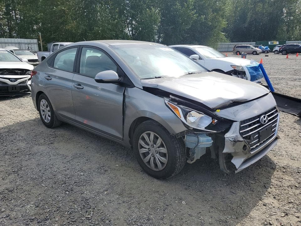 2021 HYUNDAI ACCENT SE 4