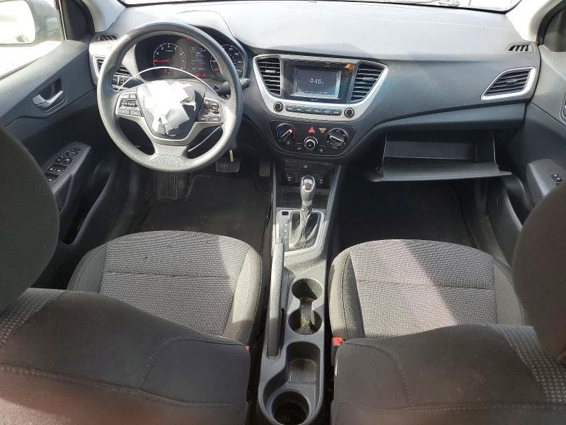 2021 HYUNDAI ACCENT SE 8