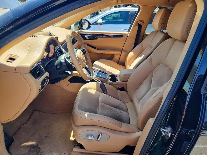 2017 PORSCHE MACAN 7
