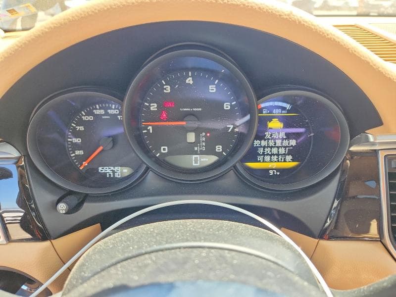 2017 PORSCHE MACAN 9