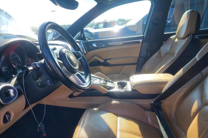 2018 PORSCHE CAYENNE 5