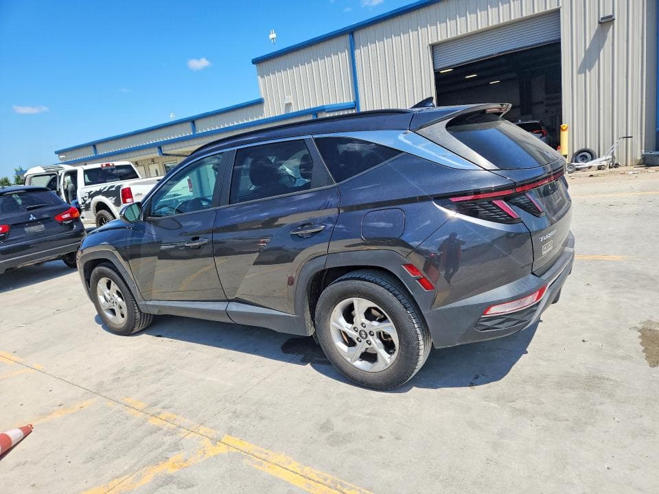 2023 HYUNDAI TUCSON SEL 2