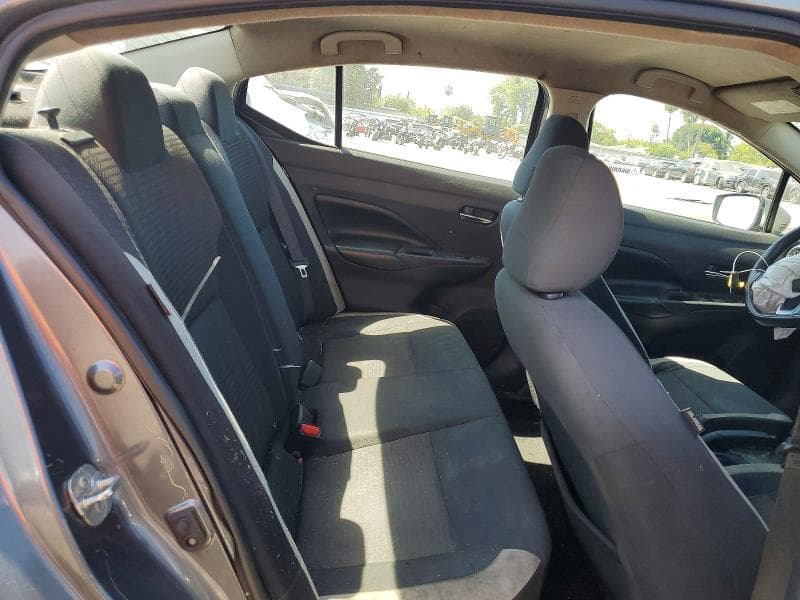 2020 NISSAN VERSA SV 10