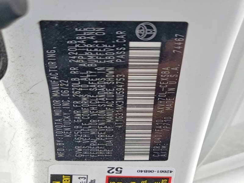 2022 TOYOTA CAMRY HYBRID SE 12