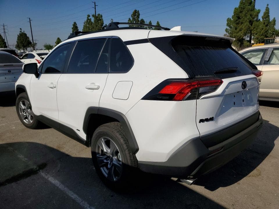 2025 TOYOTA RAV4 HYBRID XLE 2