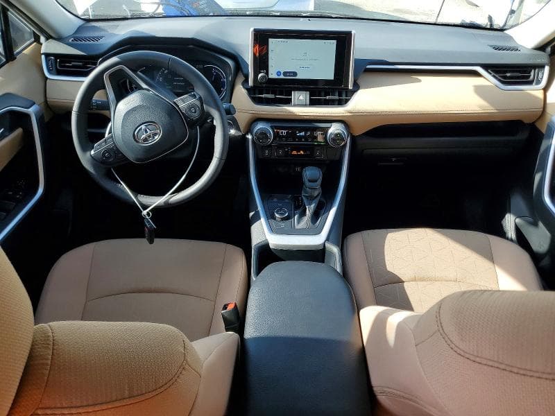 2025 TOYOTA RAV4 HYBRID XLE 8
