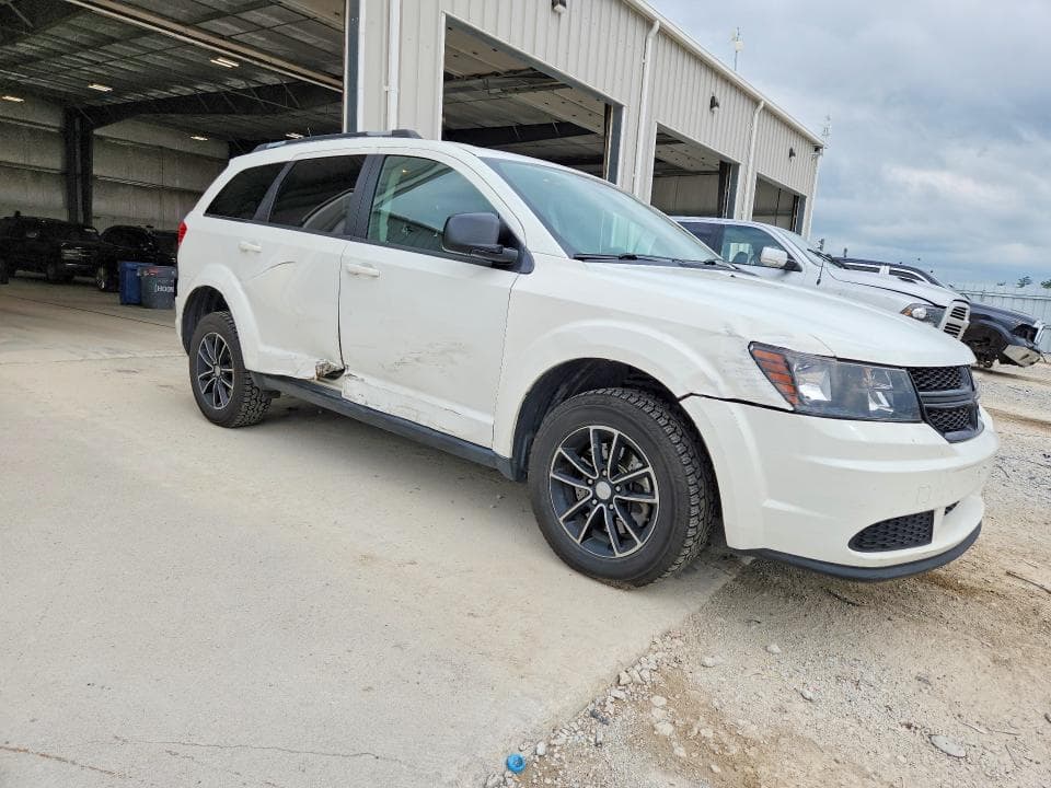 2017 DODGE JOURNEY SE 4