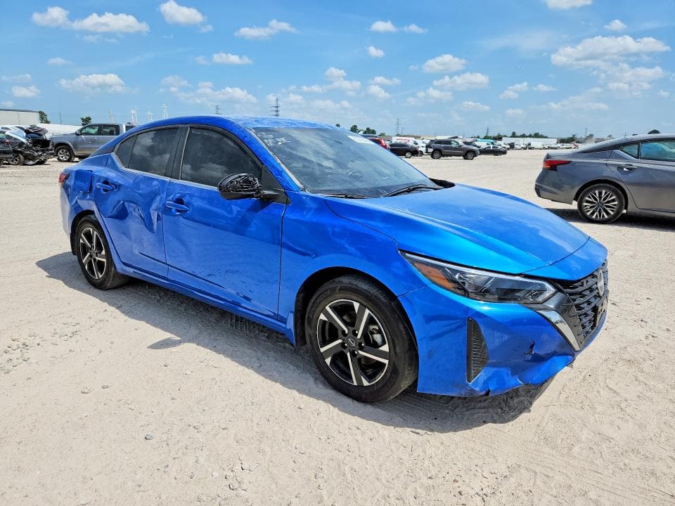 2025 NISSAN SENTRA SV 4