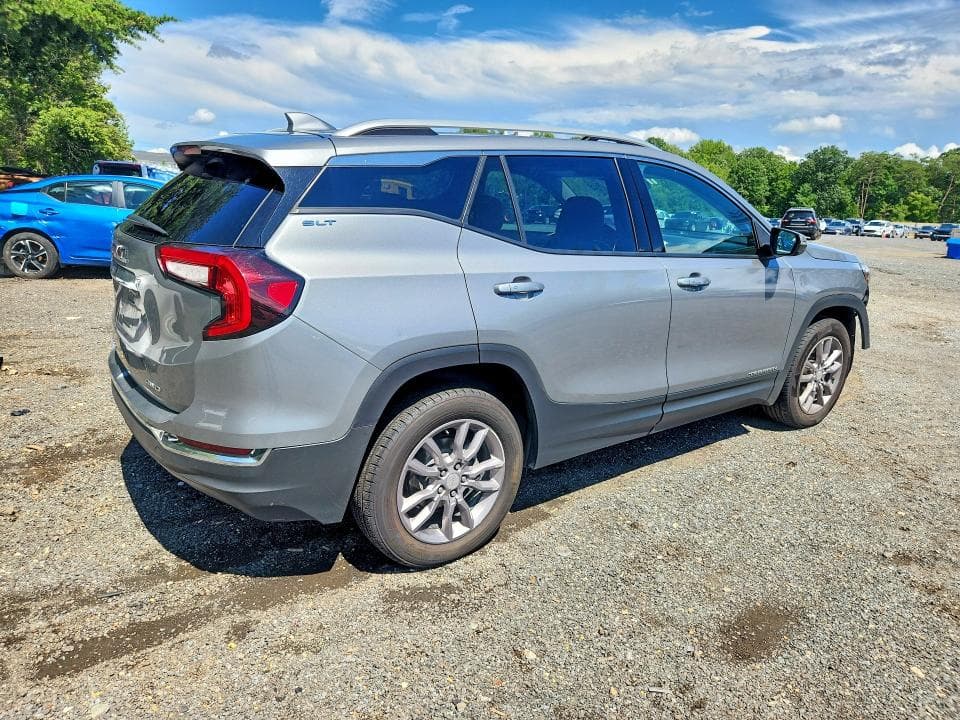 2024 GMC TERRAIN SLT 3