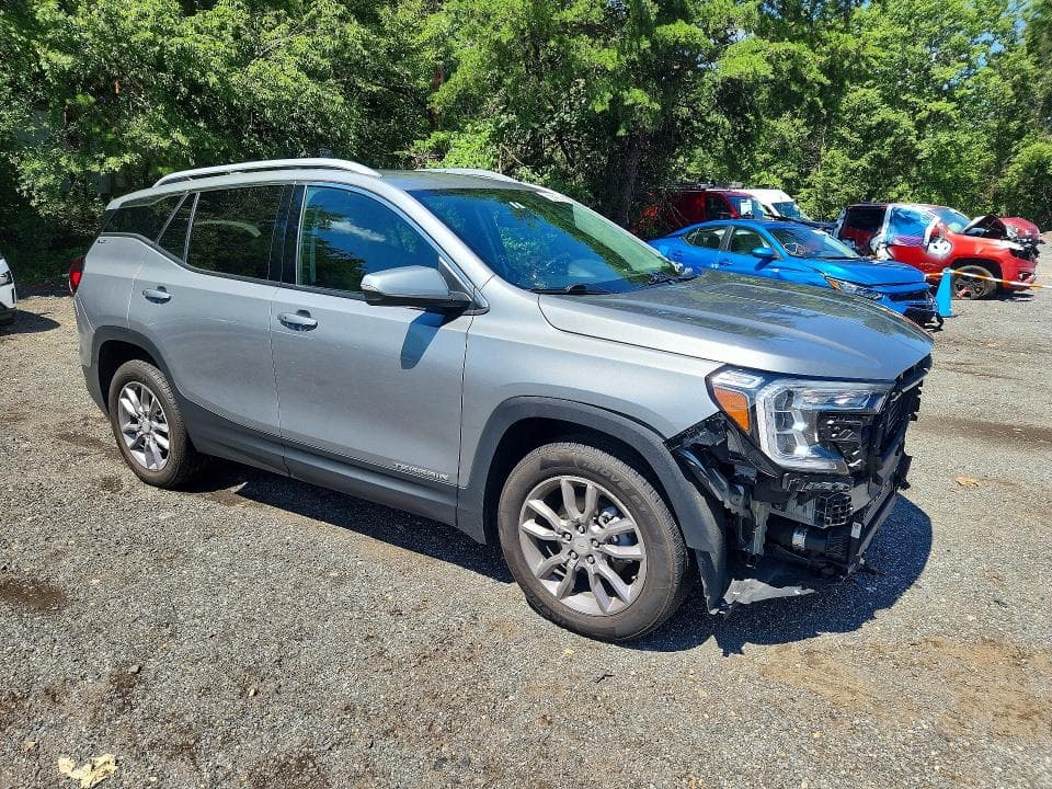 2024 GMC TERRAIN SLT 4