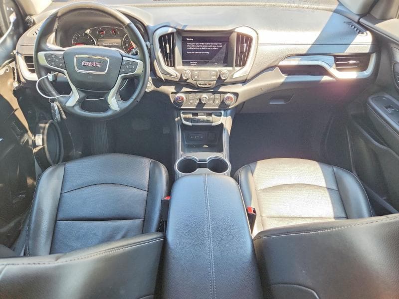 2024 GMC TERRAIN SLT 8