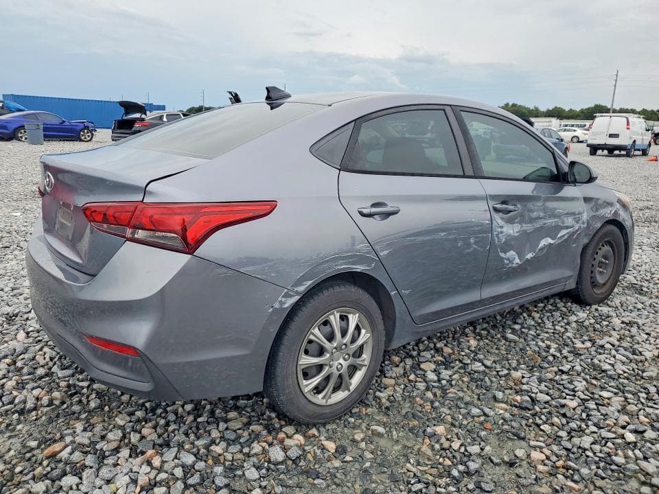 2019 HYUNDAI ACCENT SE 3