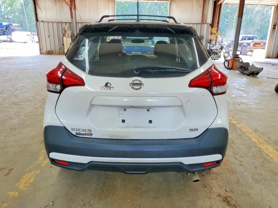 2018 NISSAN KICKS SR 6