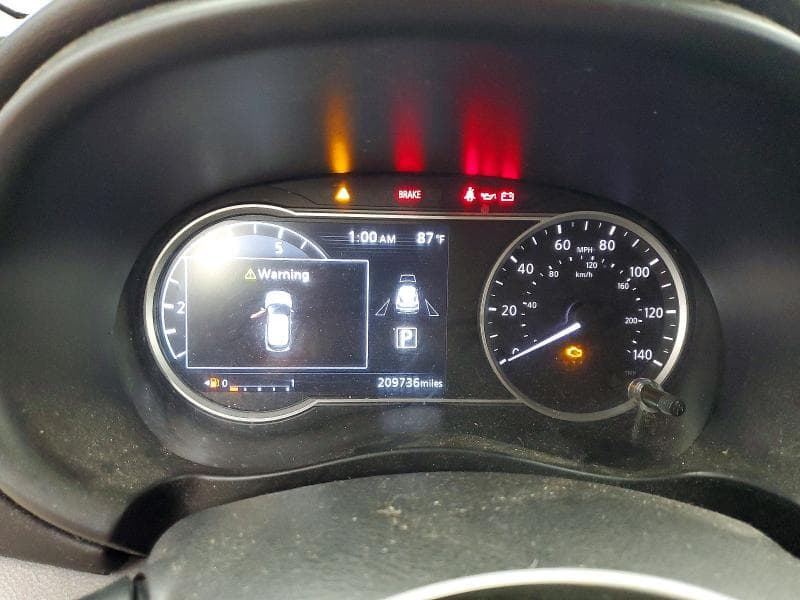 2018 NISSAN KICKS SR 9