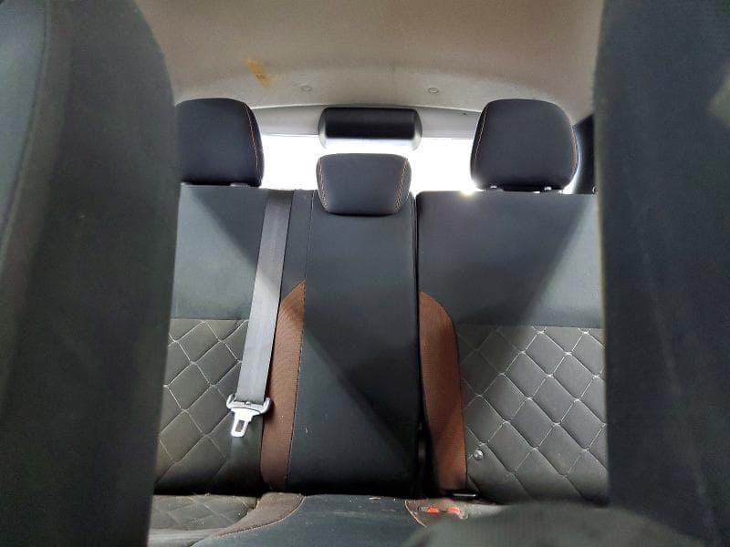 2018 NISSAN KICKS SR 10