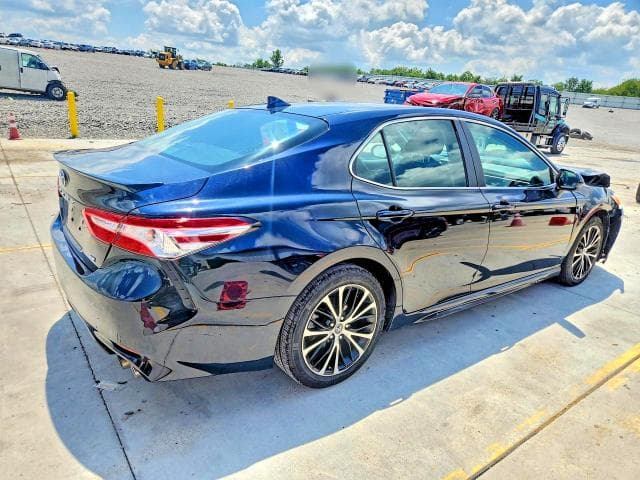 2020 TOYOTA CAMRY 3