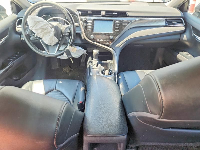 2020 TOYOTA CAMRY 8