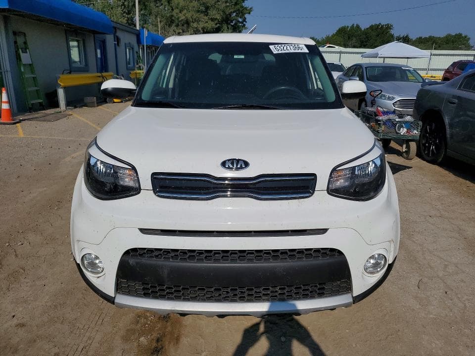 2019 KIA SOUL + 5