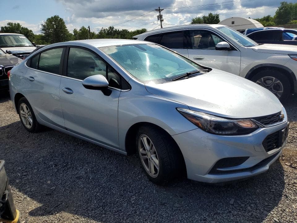 2017 CHEVROLET CRUZE LT 4