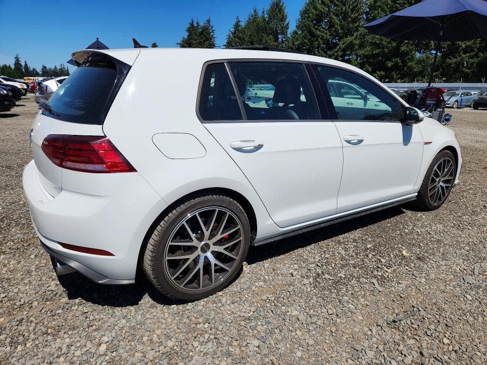 2019 VOLKSWAGEN GTI S 3