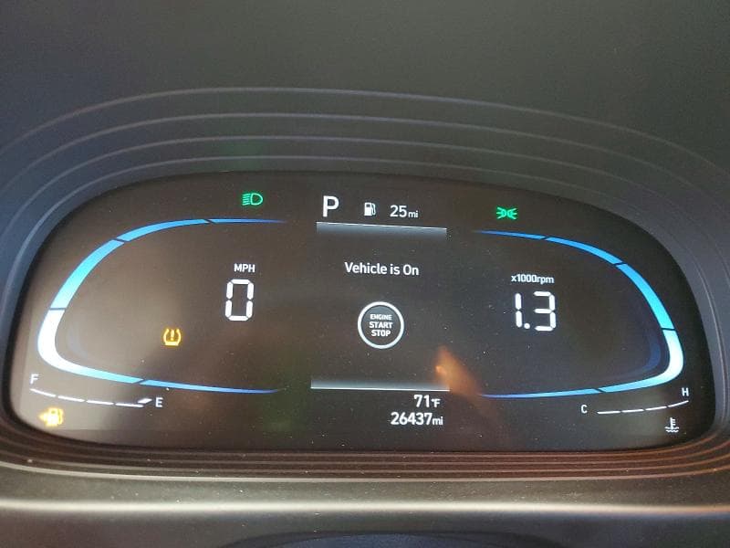 2025 HYUNDAI VENUE SEL 9
