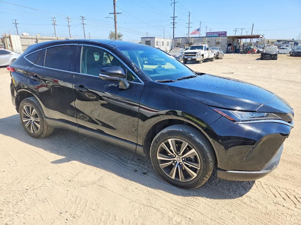 2022 TOYOTA VENZA LE 4