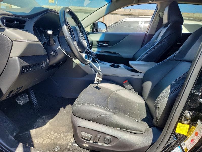 2022 TOYOTA VENZA LE 7
