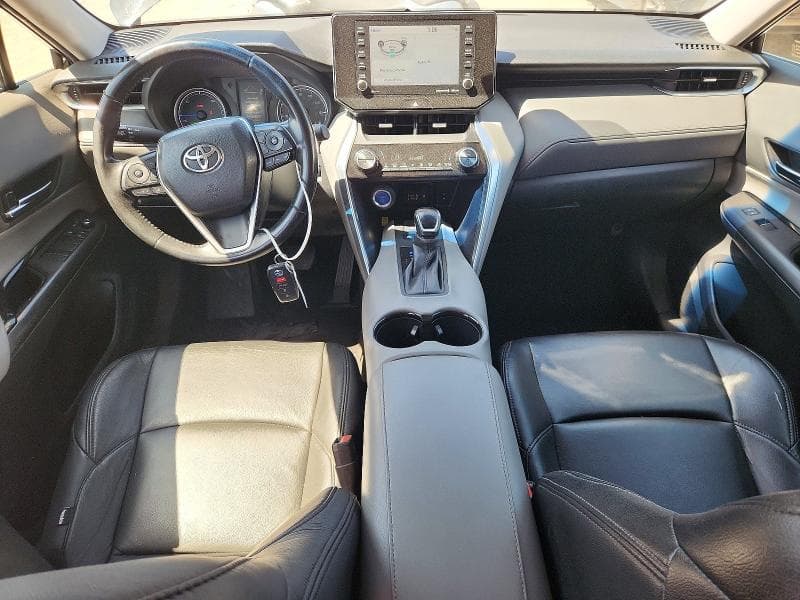 2022 TOYOTA VENZA LE 8