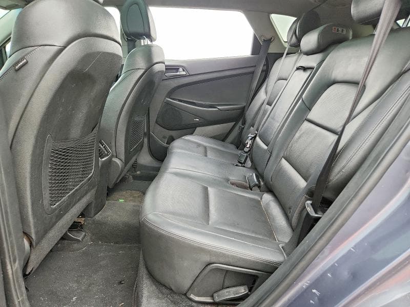 2017 HYUNDAI TUCSON LIMITED 11