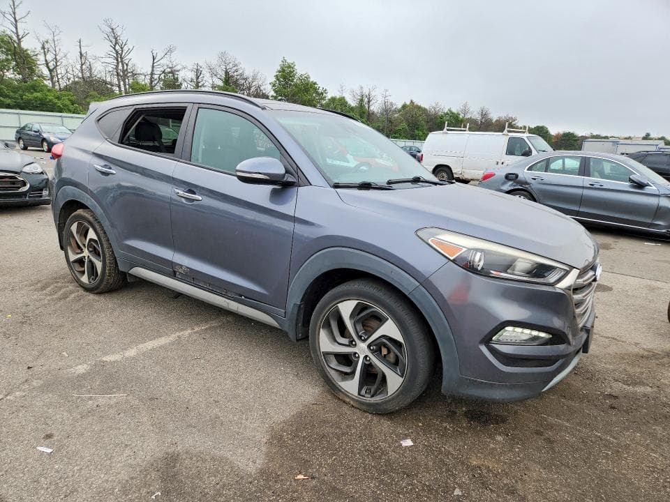 2017 HYUNDAI TUCSON LIMITED 4