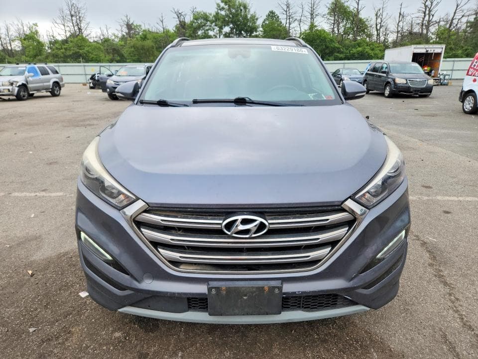 2017 HYUNDAI TUCSON LIMITED 5