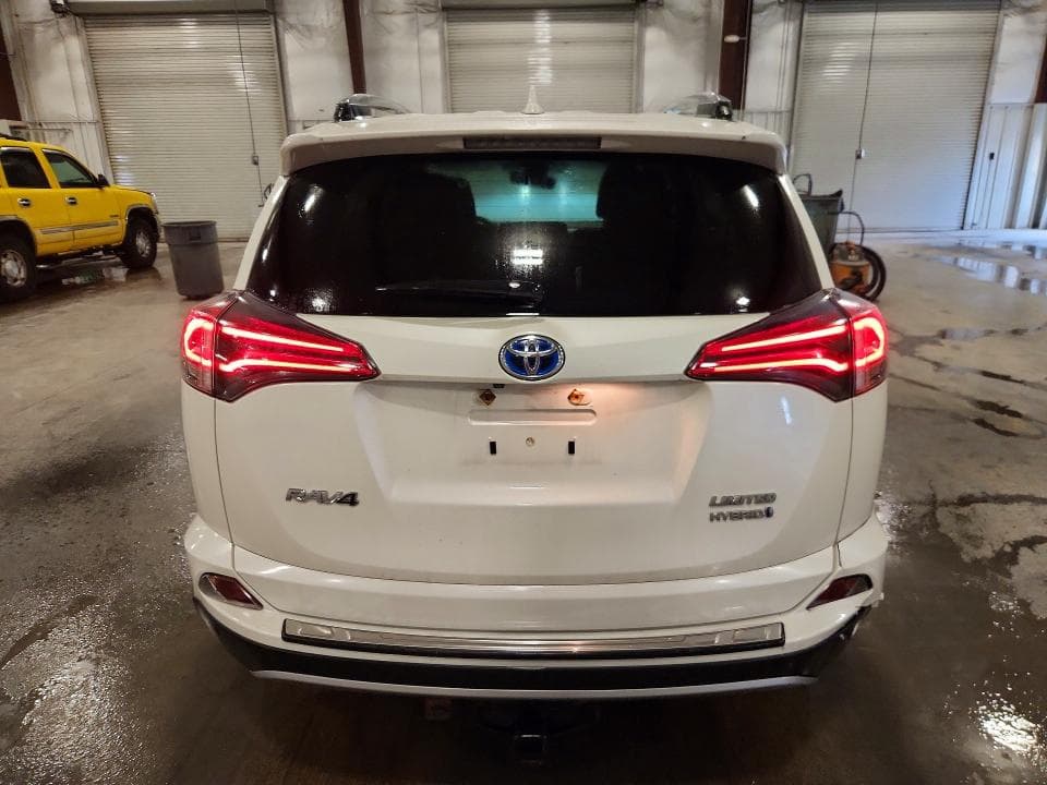 2018 TOYOTA RAV4 HV LIMITED 6