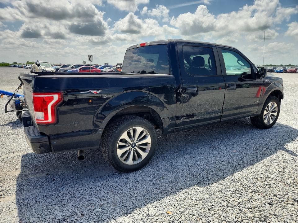 2017 FORD F150 SUPERCREW 3