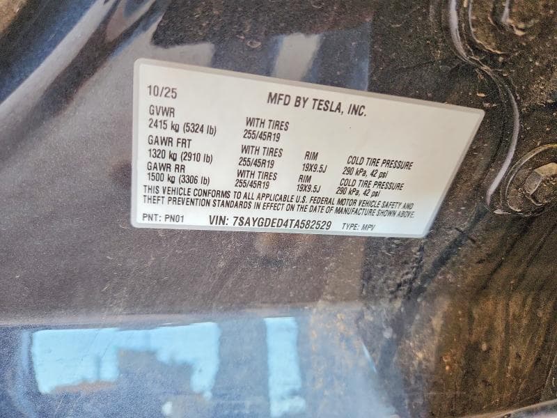 2026 TESLA MODEL Y 12