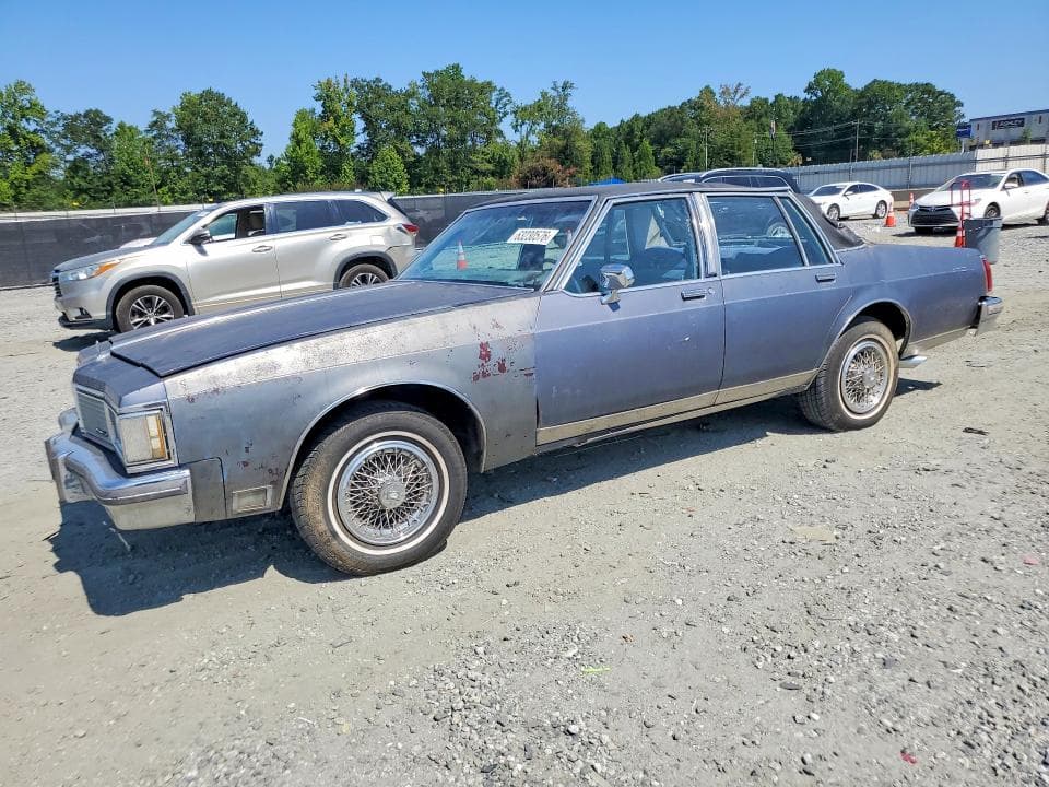 1984 OLDSMOBILE DELTA 88 ROYALE BROUGHAM LS - 1