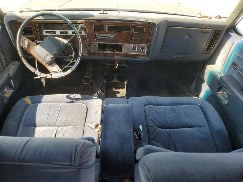 1984 OLDSMOBILE DELTA 88 ROYALE BROUGHAM LS 8