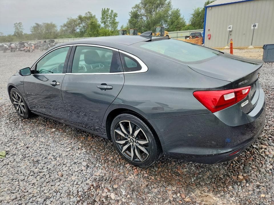 2017 CHEVROLET MALIBU LT 2