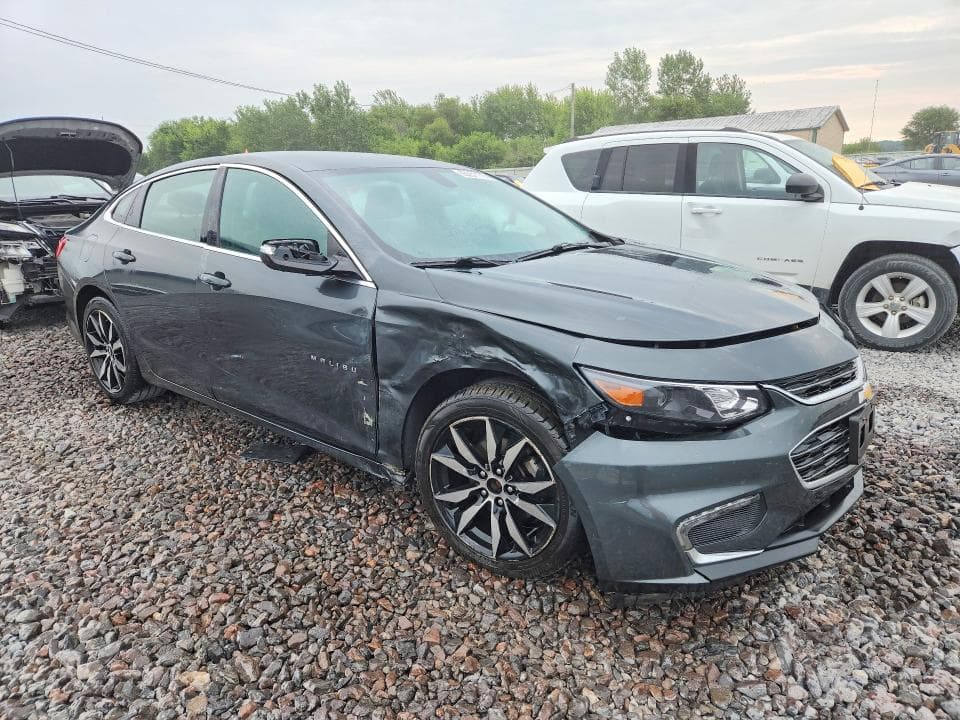 2017 CHEVROLET MALIBU LT 4