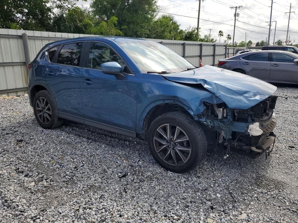 2018 MAZDA CX-5 TOURING 4