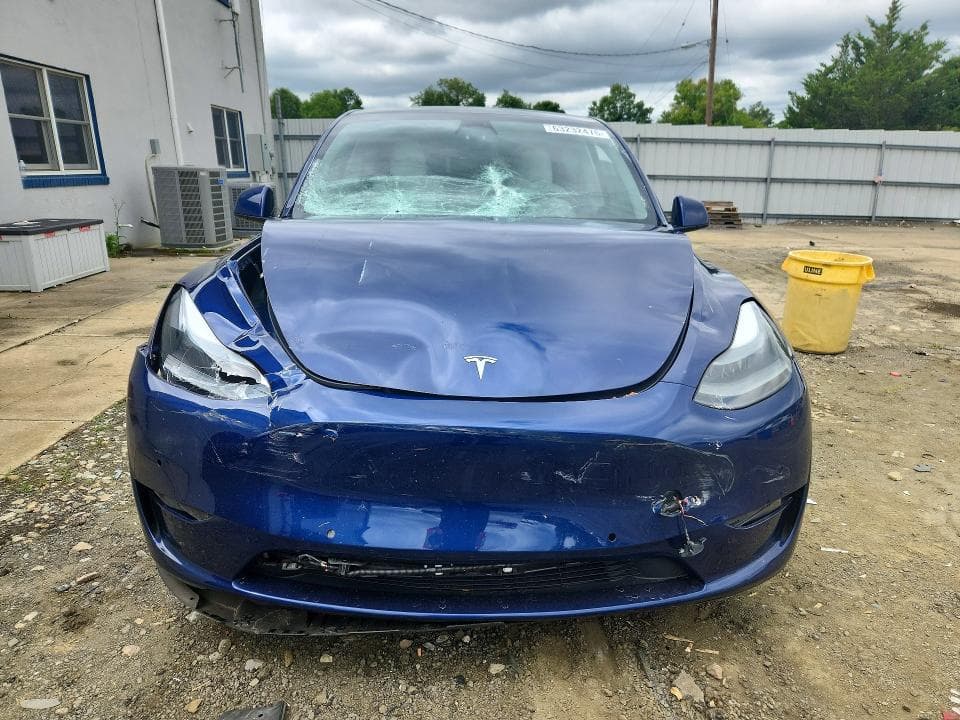 2022 TESLA MODEL Y 5