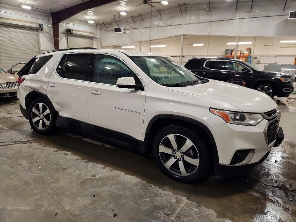 2019 CHEVROLET TRAVERSE LT 4