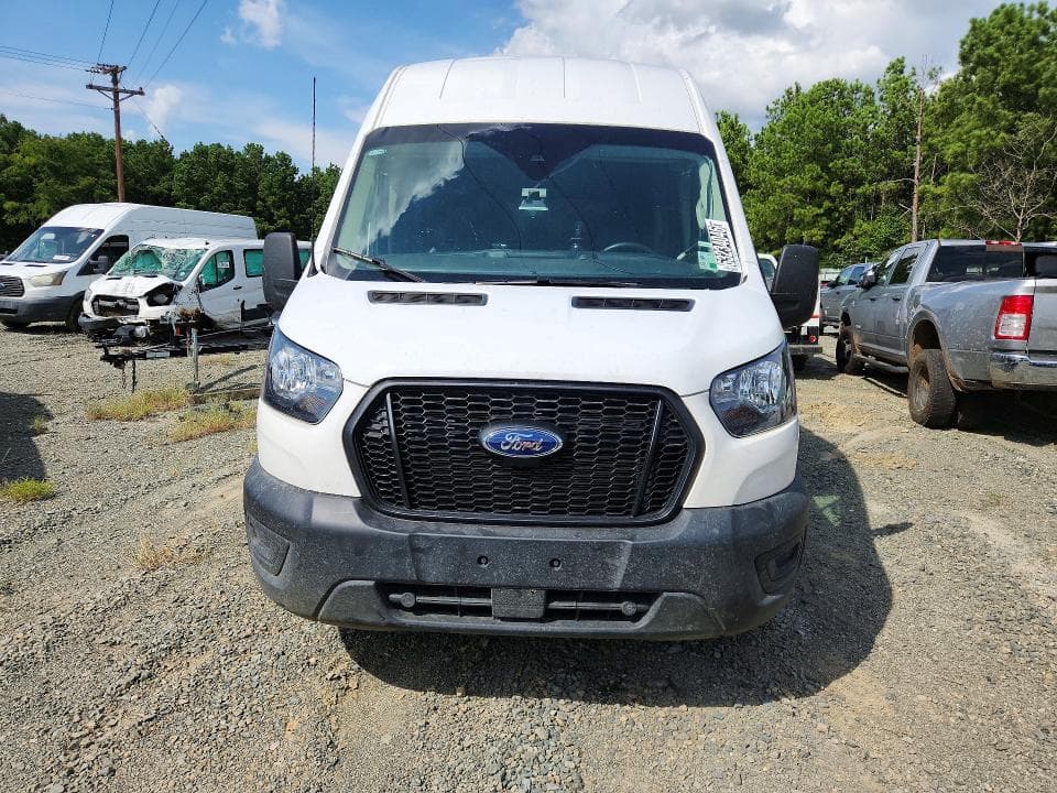 2025 FORD TRANSIT T-250 5