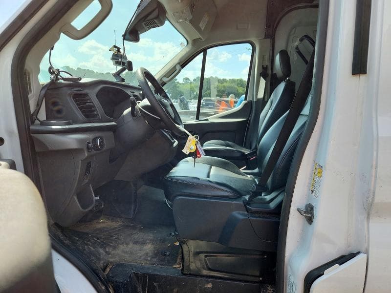 2025 FORD TRANSIT T-250 7