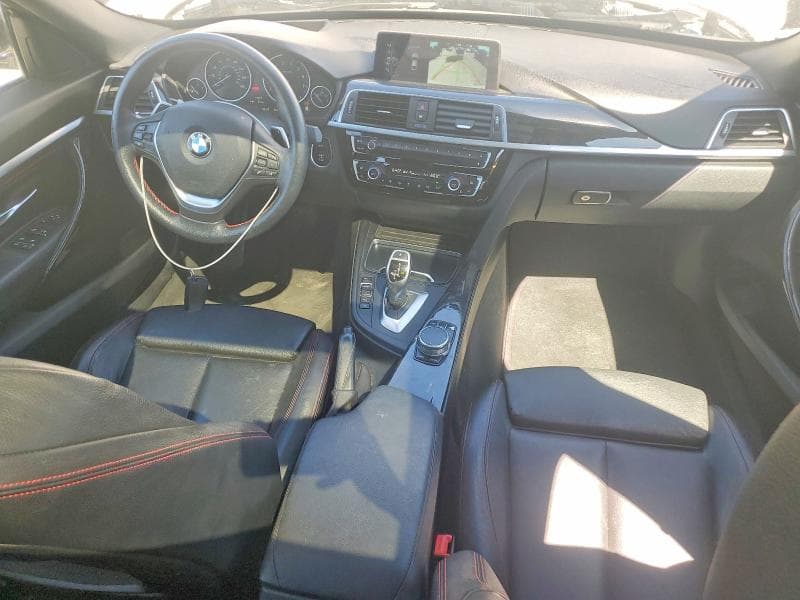 2017 BMW 330 XIGT 8