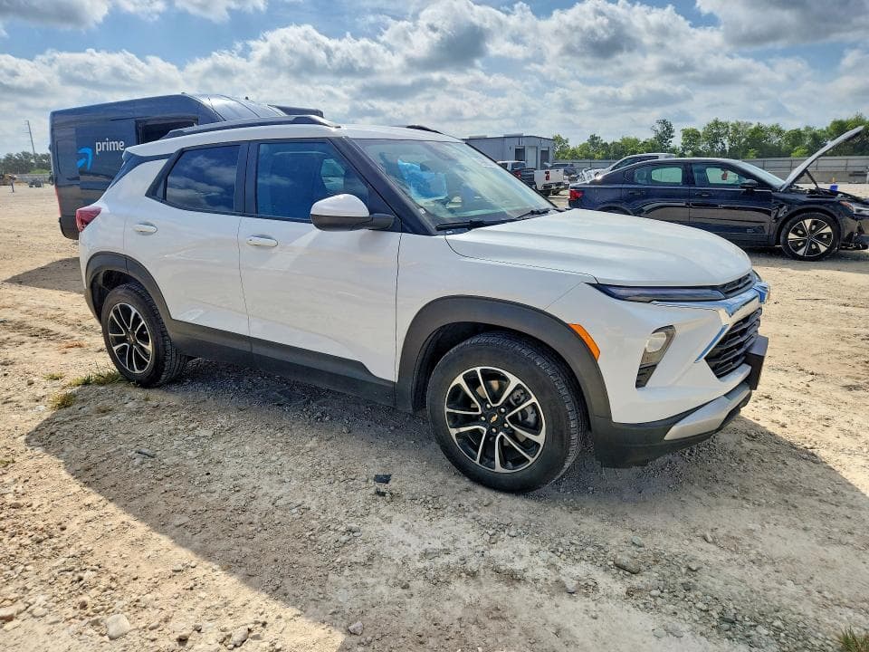 2024 CHEVROLET TRAILBLAZER LT 4