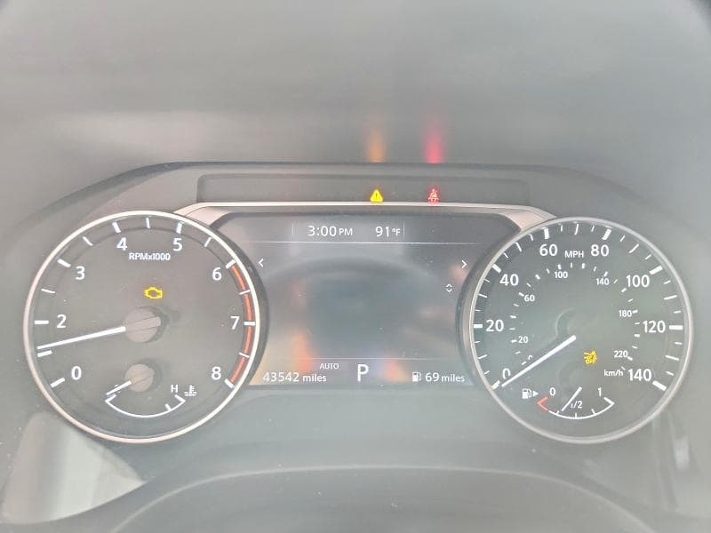 2025 NISSAN ROGUE SV 9