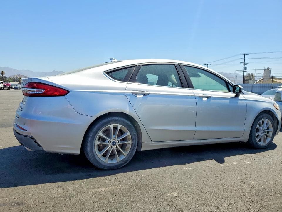 2019 FORD FUSION SE 3