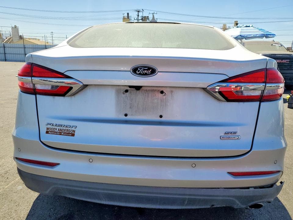 2019 FORD FUSION SE 6