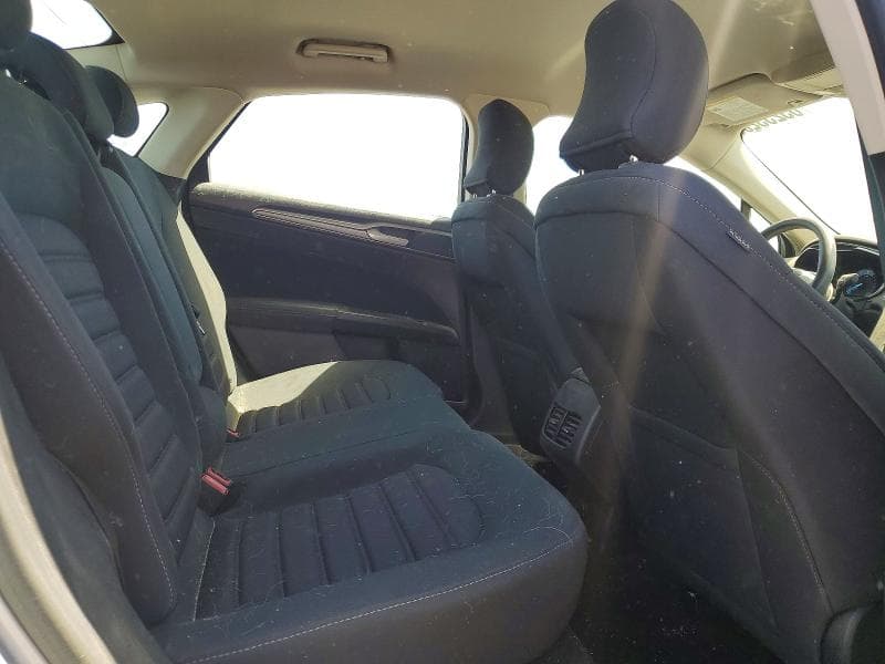 2019 FORD FUSION SE 10