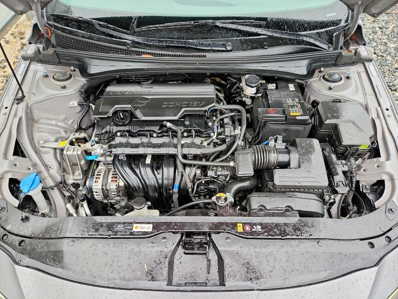 2025 HYUNDAI ELANTRA SEL 11